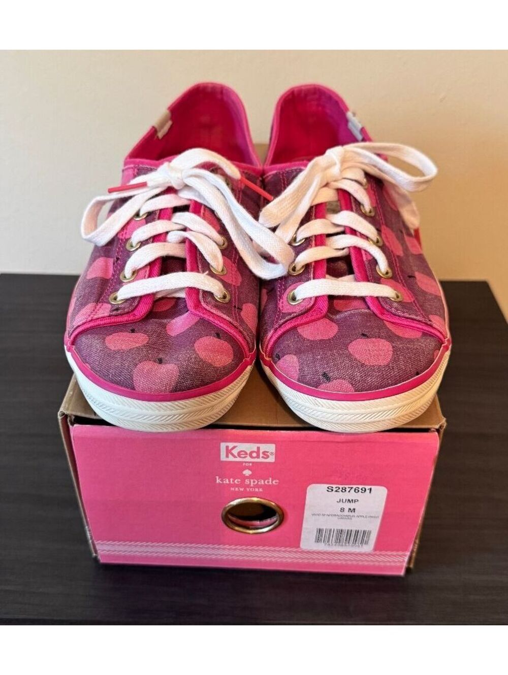 Keds x Kate Spade New York "Jump" Apple Print Canvas Sneakers – Size 8 M